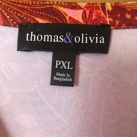 THOMAS & OLIVIA NWT CHIC SILKY CAP SLEEVES, LACED & TIE V-NECK TOP IN FLORAL PXL - Picture 2 of 7